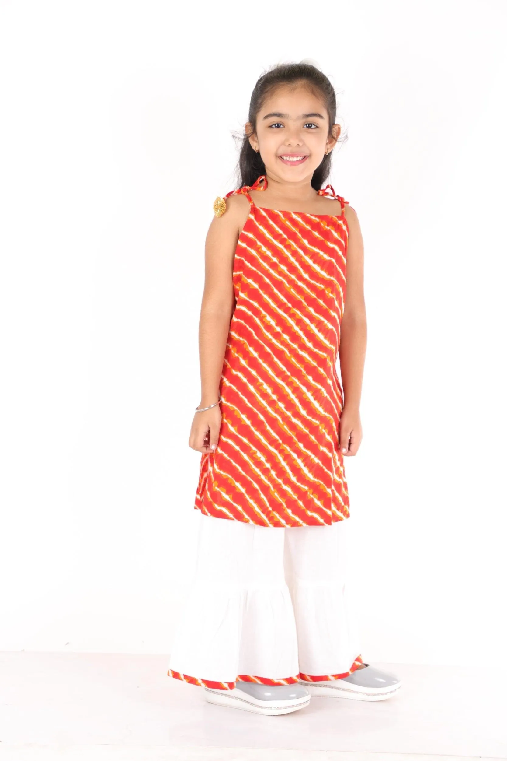 Ahhaaaa Cotton Leheriya Print Sleeveless Kurti-Sharara Set for Girls