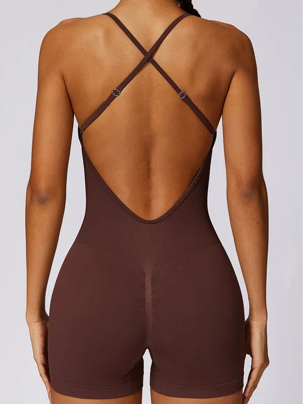 ZASUWA Female Cross Back Scrunch Bum Jumpsuit